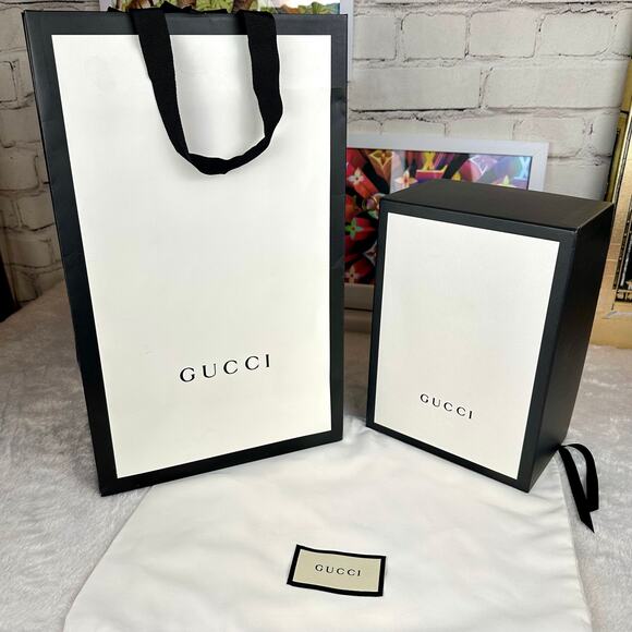GUCCI Dust Bag, Box and Shopping Bag Packaging gift set - Picture 2 of 8